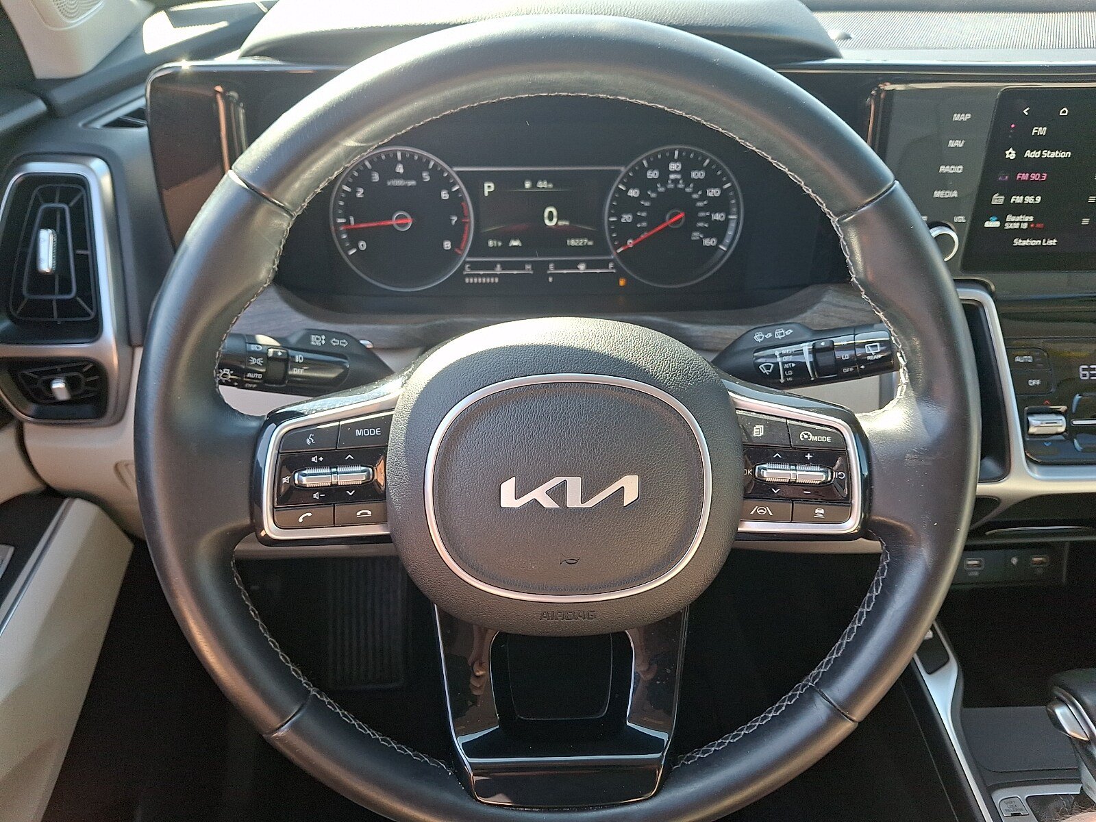 Used 2023 Kia Sorento X-Line EX AWD/4WD image 21
