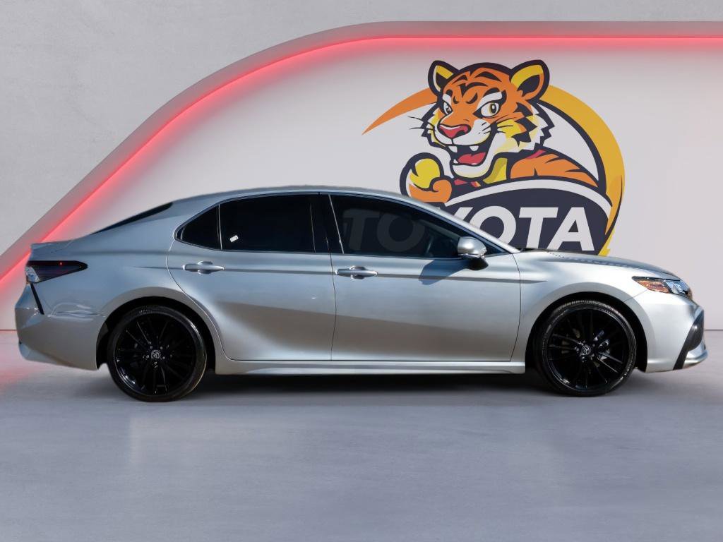 Used 2024 Toyota Camry XSE image 6