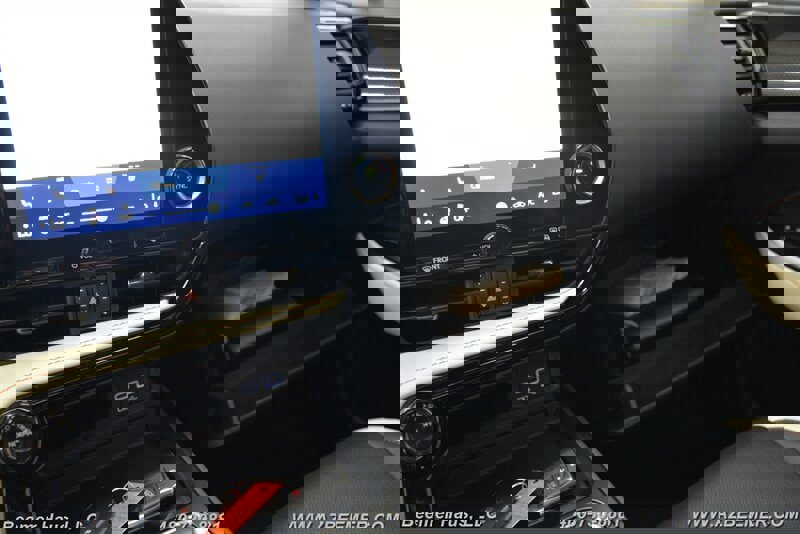 Used 2023 Lexus NX 350h AWD w/ Towing Package (2000 Lbs) image 31