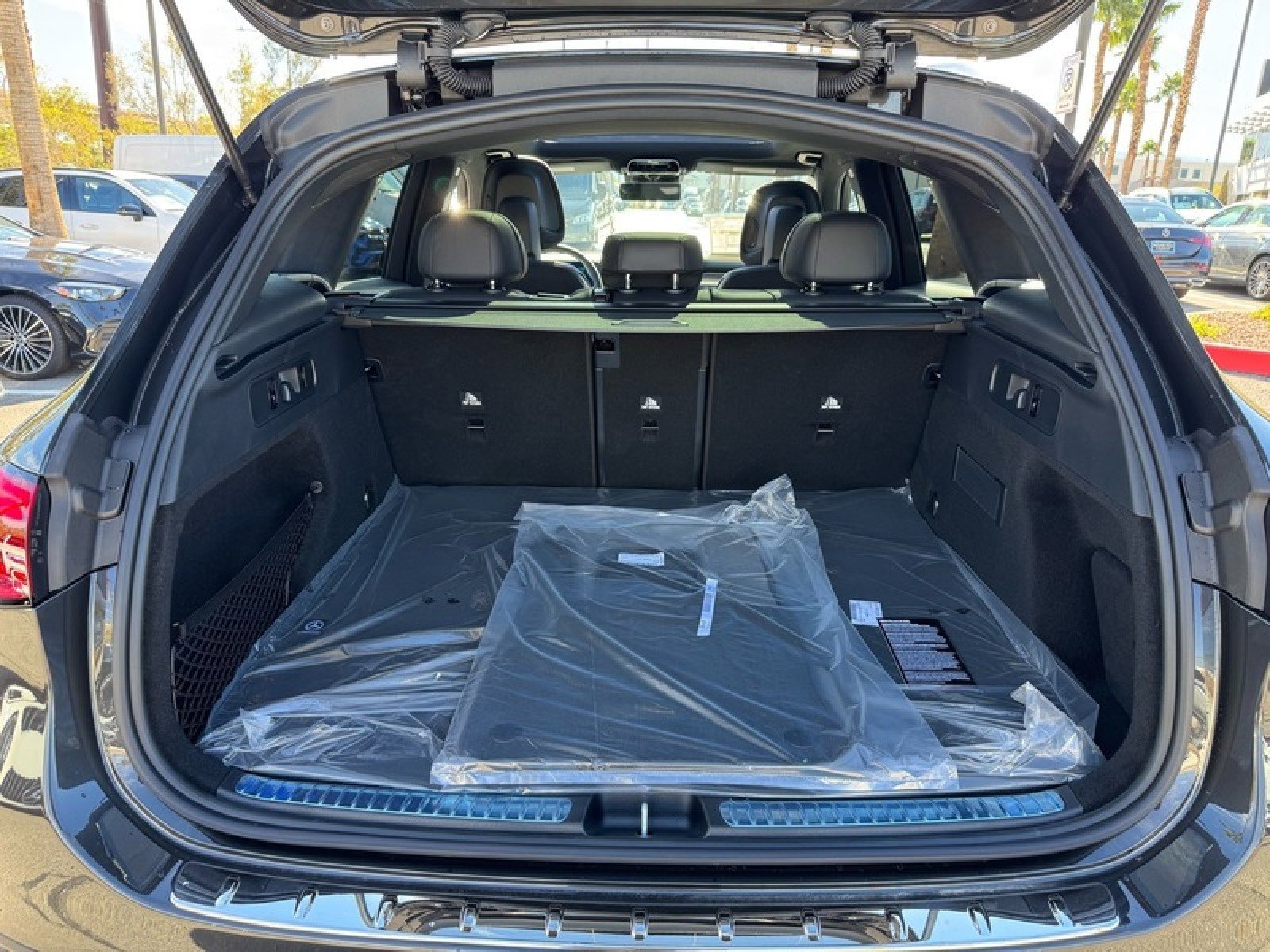 New 2026 Mercedes-Benz GLC 300 image 16