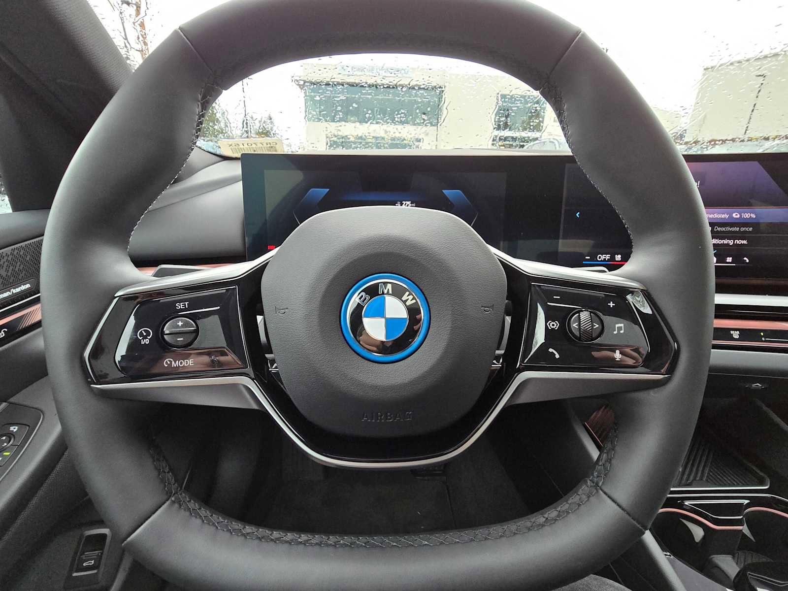 Used 2024 BMW i5 eDrive40i w/ M Sport Package image 28