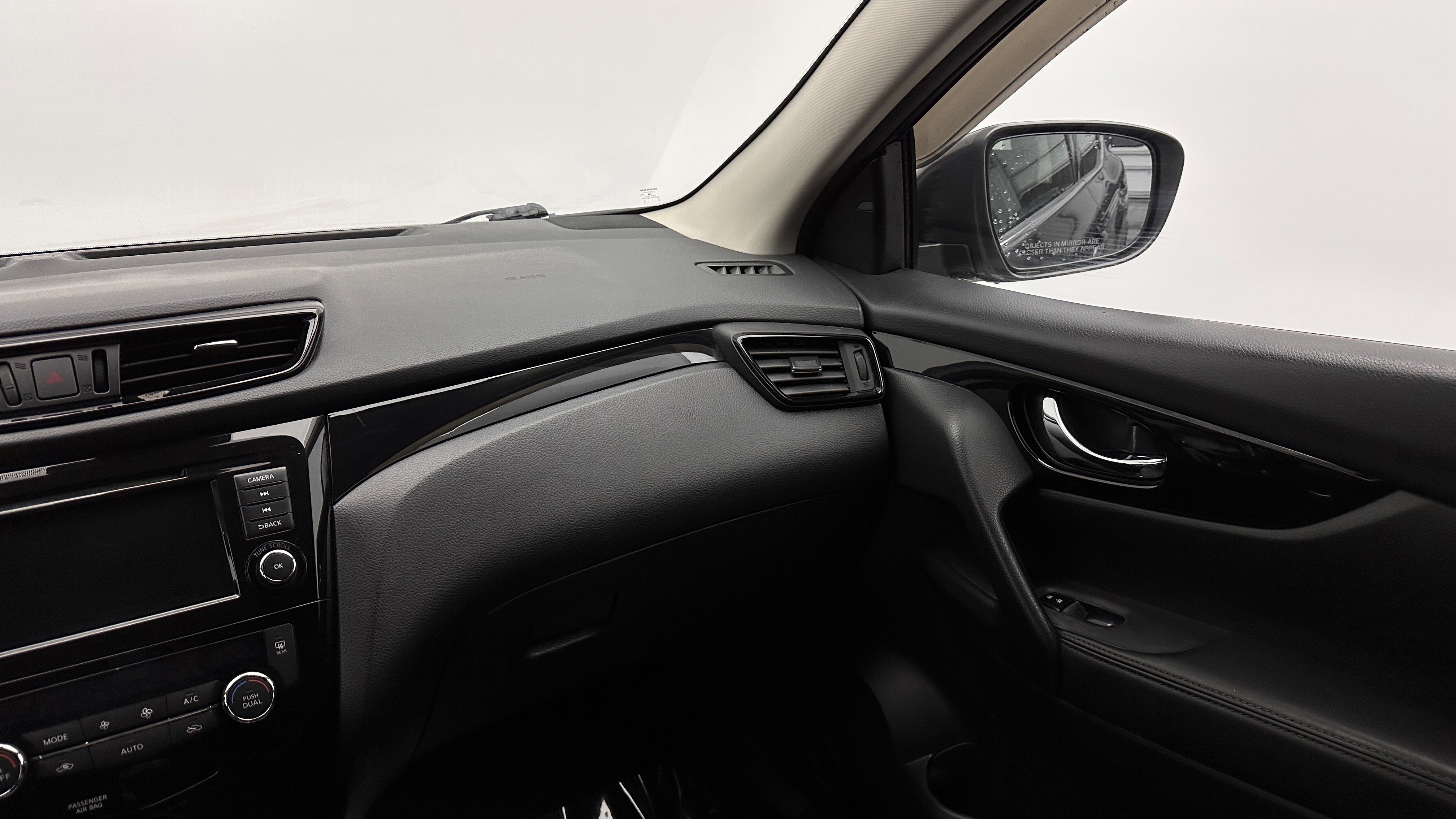 Used 2019 Nissan Rogue Sport SV FWD image 27