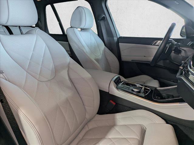 Used 2024 BMW X5 sDrive40i w/ Premium Package RWD image 21