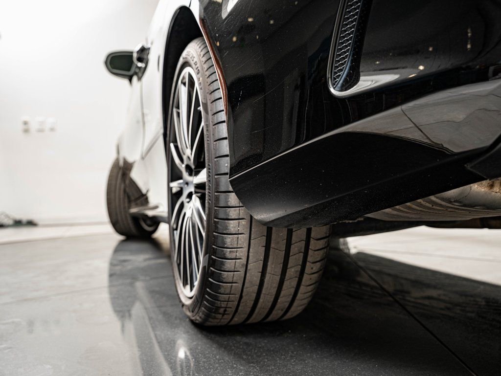 Used 2017 Mercedes-Benz C 300 4MATIC Coupe image 43