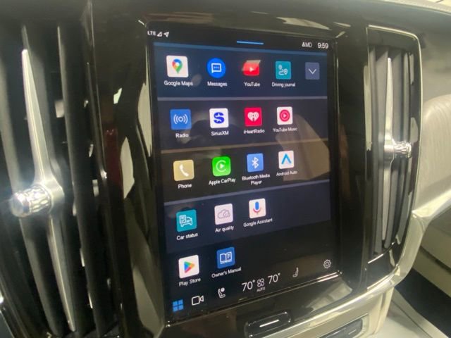 Used 2025 Volvo S90 T8 Ultra w/ Lounge Package image 22