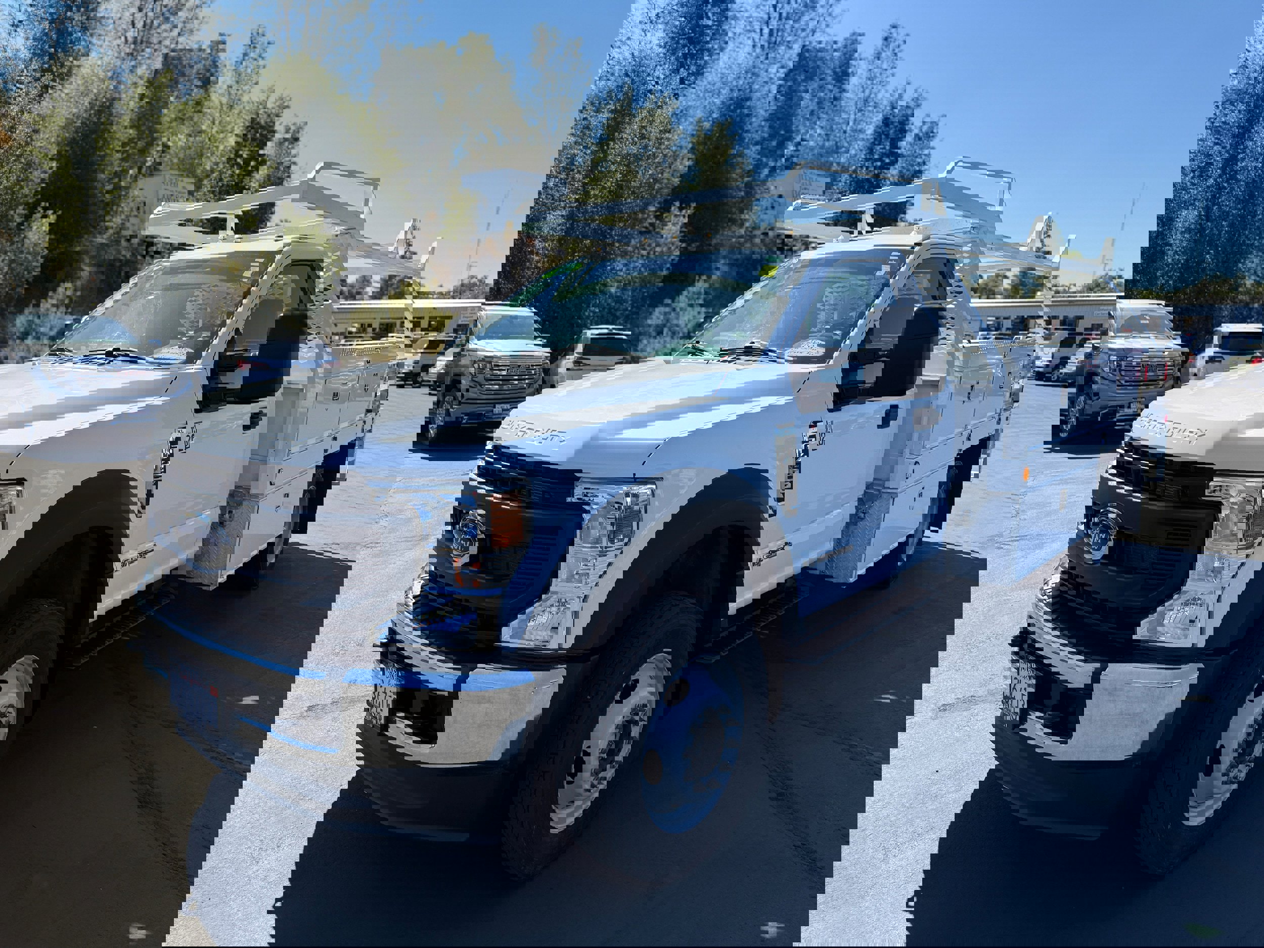 Used 2021 Ford F450 XL w/ Power Equipment Group image 2