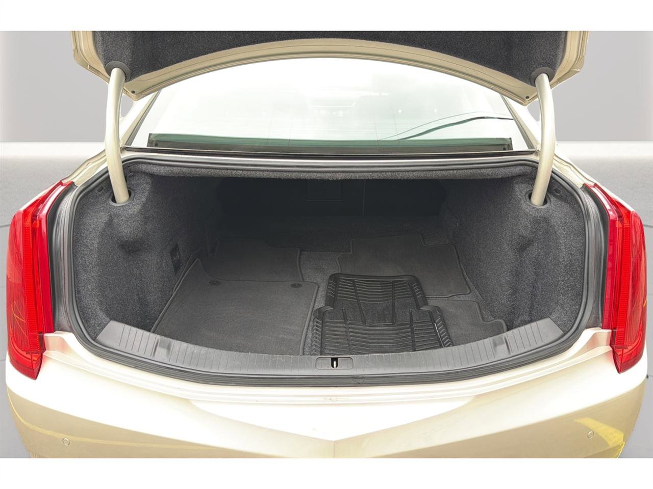 Used 2015 Cadillac XTS Luxury image 28