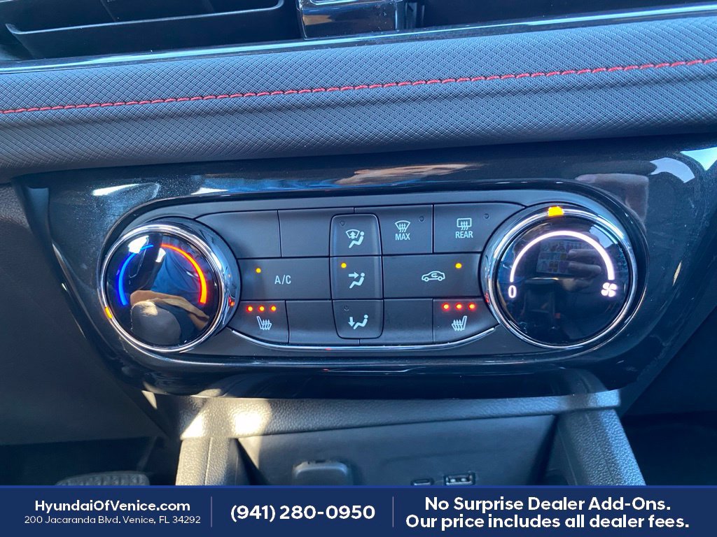 Used 2024 Chevrolet TrailBlazer RS w/ Driver Confidence Package AWD/4WD image 11