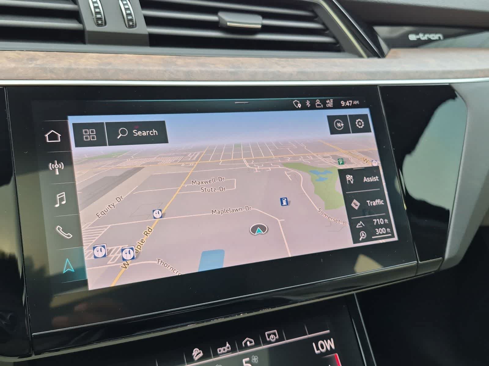 Used 2019 Audi e-tron Premium Plus AWD/4WD image 29