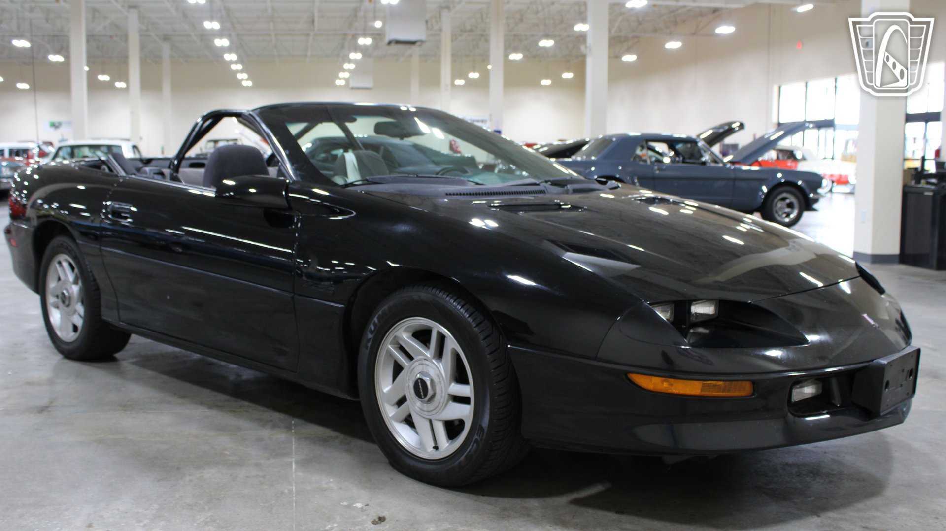 Used 1995 Chevrolet Camaro Z28 RWD image 6