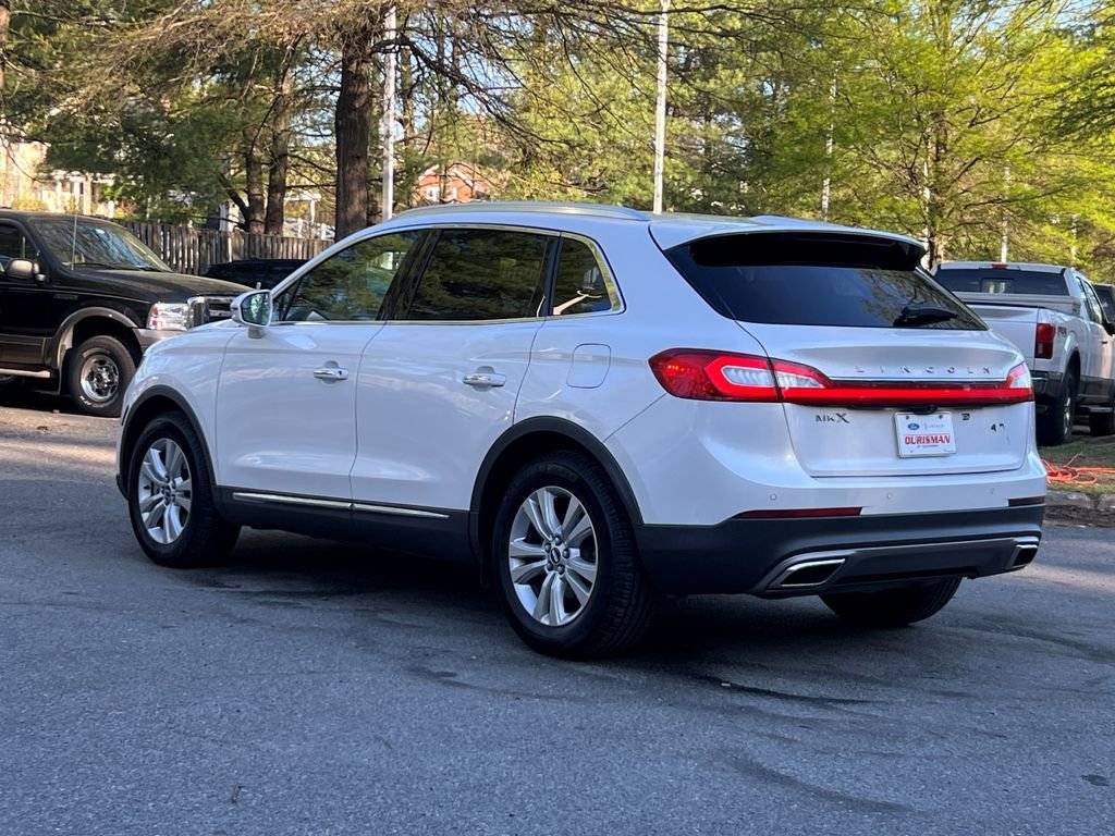 Used 2016 Lincoln MKX Premiere image 5