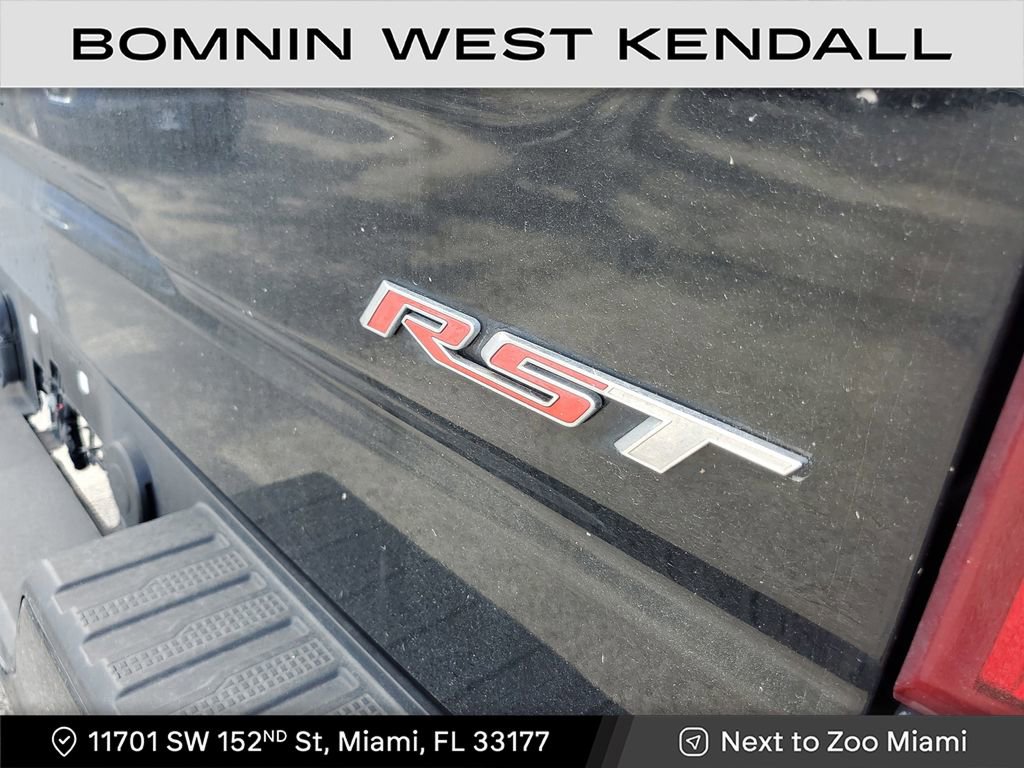 Used 2024 Chevrolet Silverado 1500 RST image 10