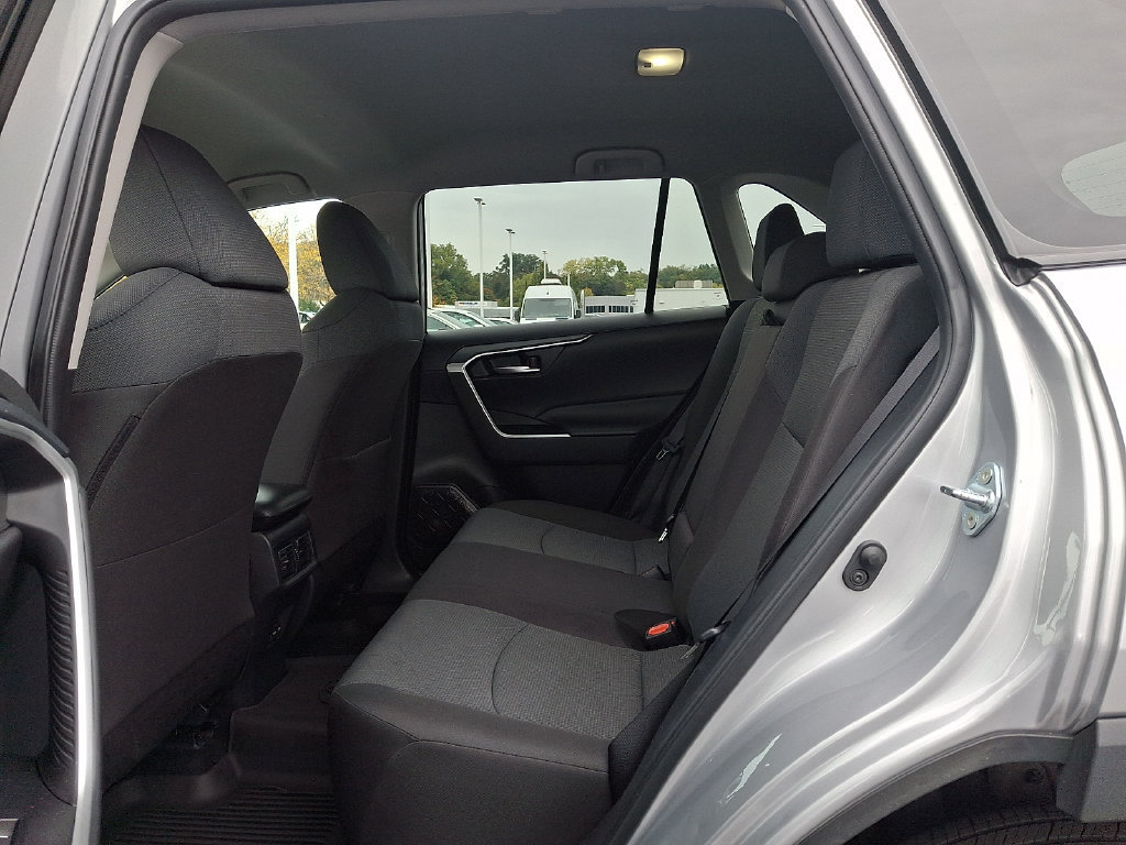 Certified 2025 Toyota RAV4 XLE AWD/4WD image 10