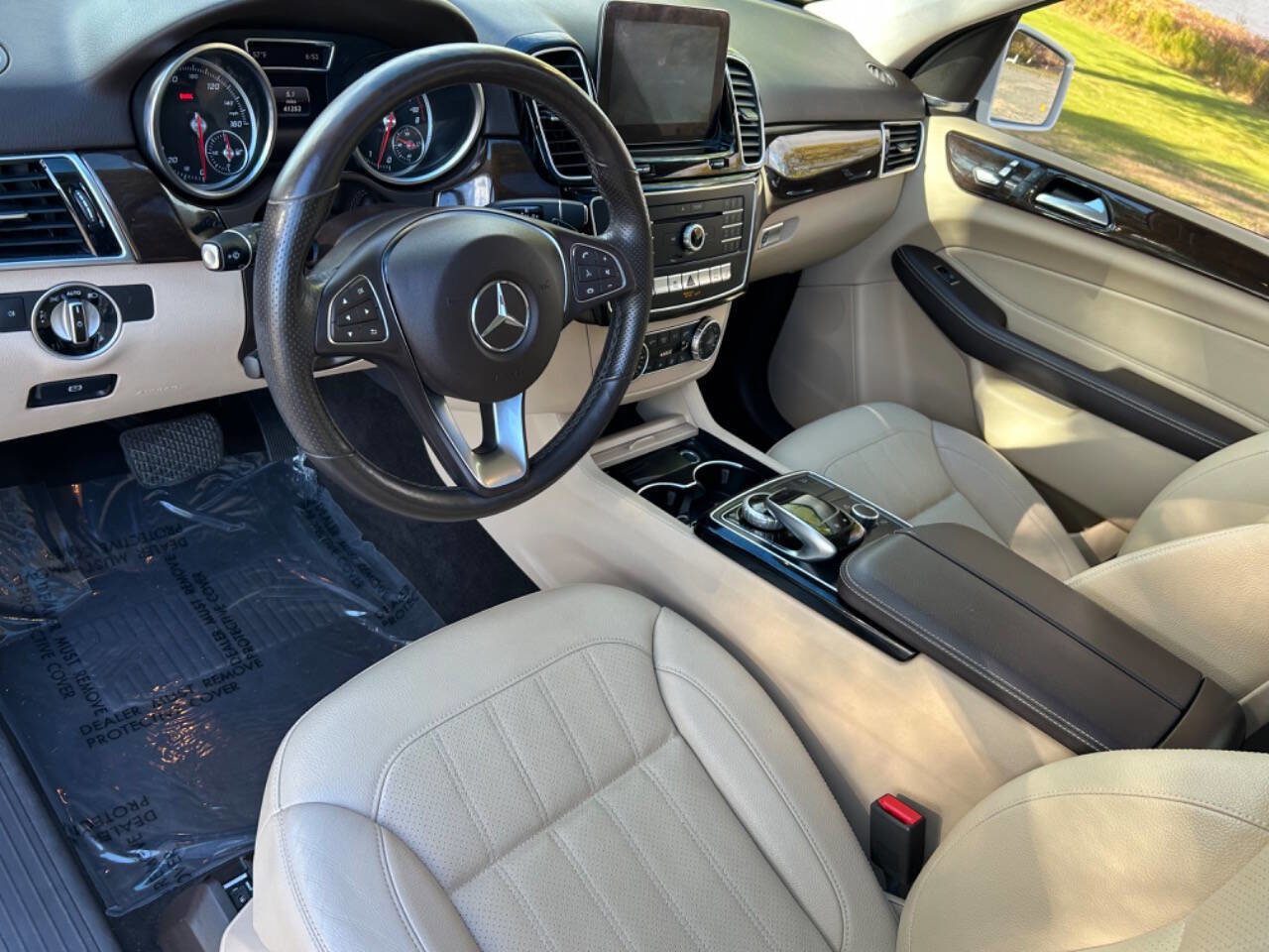 Used 2016 Mercedes-Benz GLE 350 4MATIC w/ Premium Package image 32