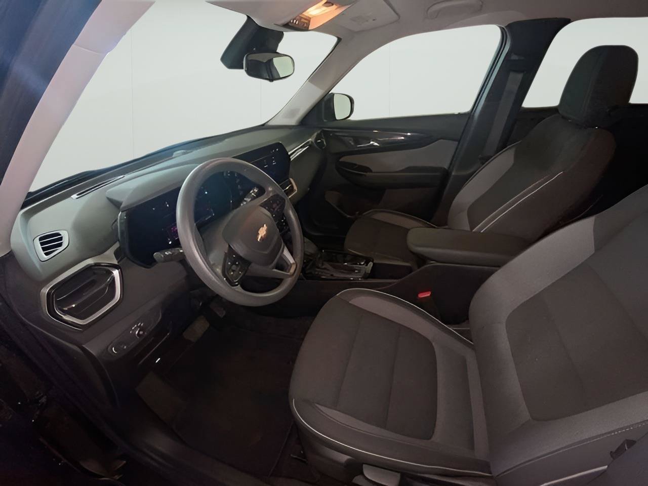 Certified 2024 Chevrolet TrailBlazer LT FWD image 27