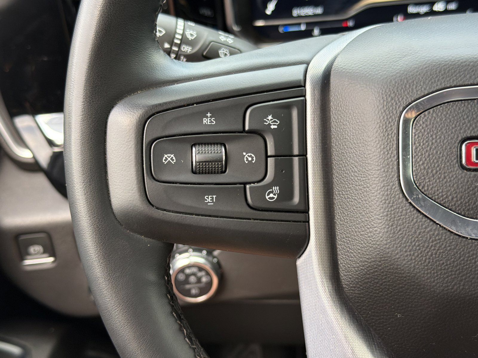 Used 2023 GMC Sierra 1500 Elevation AWD/4WD image 19