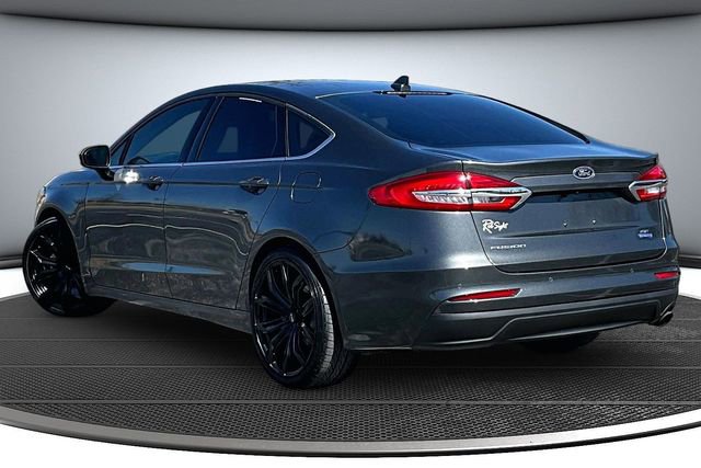 Used 2020 Ford Fusion SE image 4