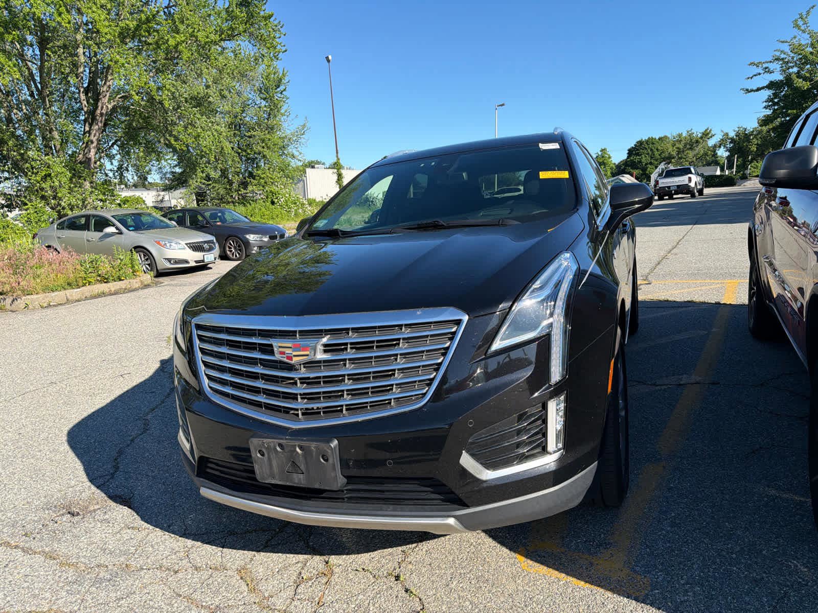 Used 2017 Cadillac XT5 Platinum AWD/4WD image 11