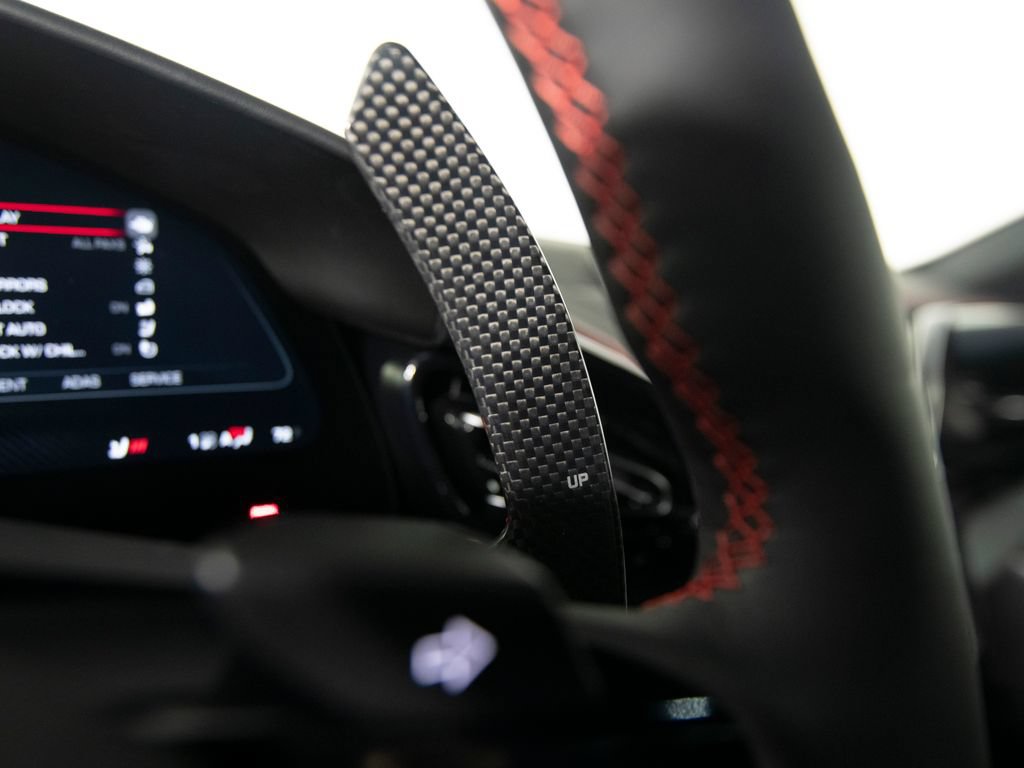 Used 2025 Ferrari Purosangue AWD/4WD image 23