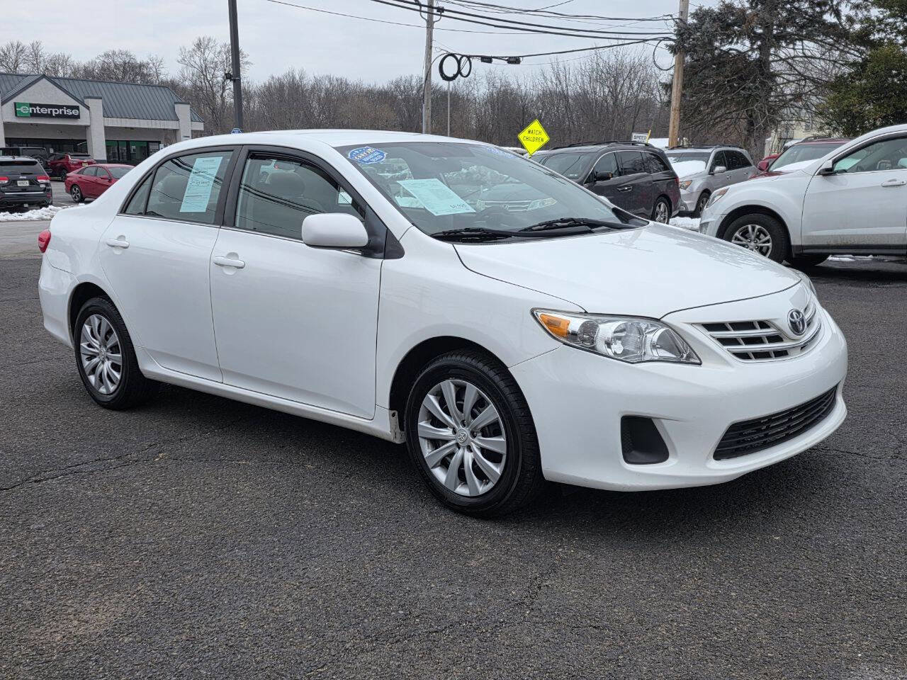 Used 2013 Toyota Corolla LE image 3