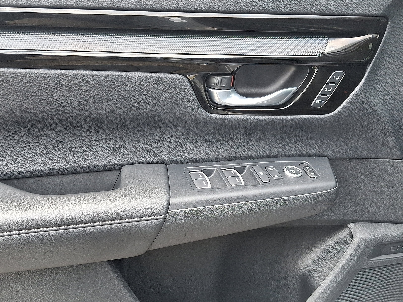 Used 2023 Honda CR-V EX-L image 15