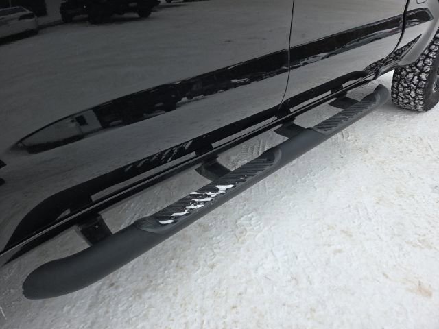 Used 2022 Chevrolet Silverado 1500 LT Trail Boss w/ Convenience Package II image 28