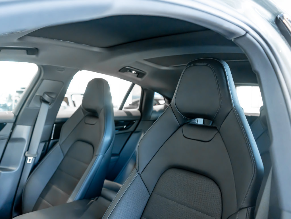 New 2026 Porsche Panamera 4 AWD/4WD image 15