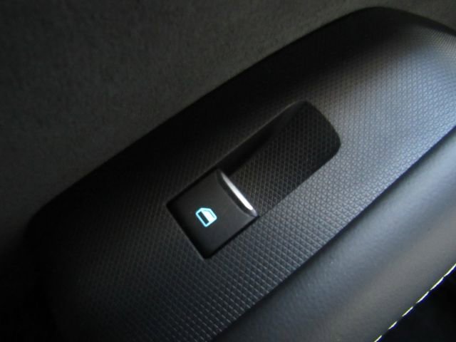 Used 2025 Ford Mustang Mach-E GT image 31