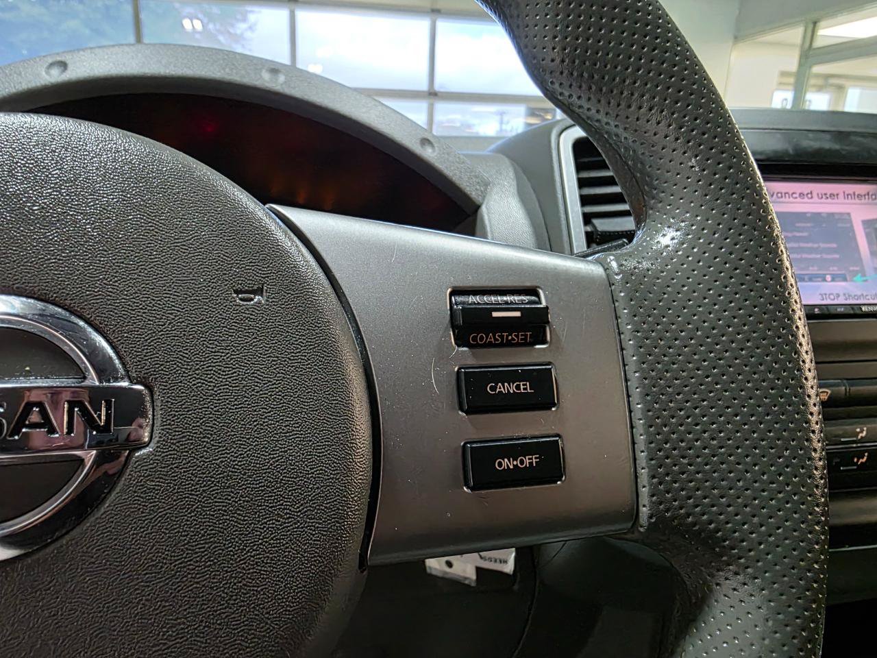 Used 2015 Nissan Frontier SV RWD image 28