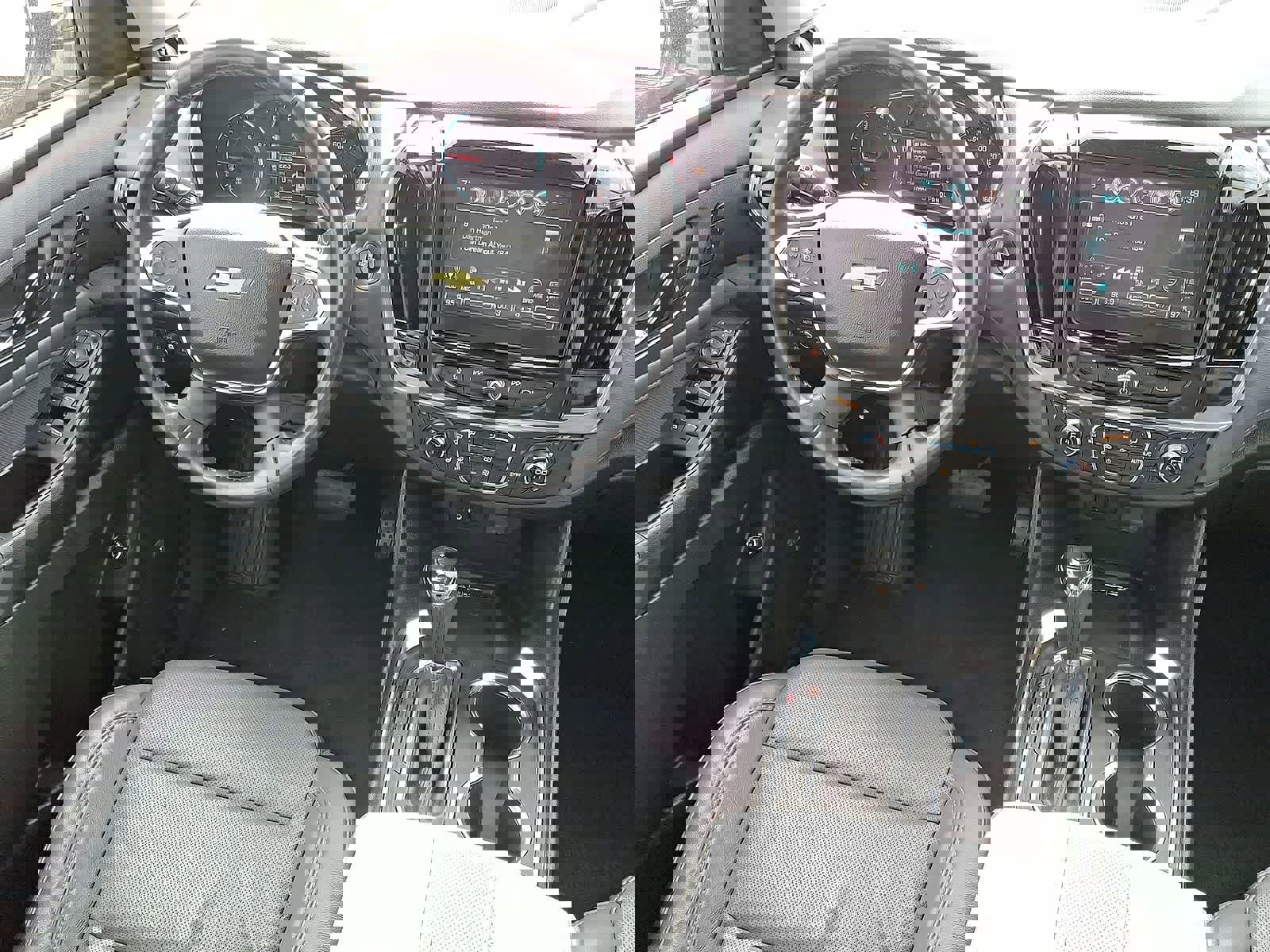 Used 2018 Chevrolet Traverse Premier image 10