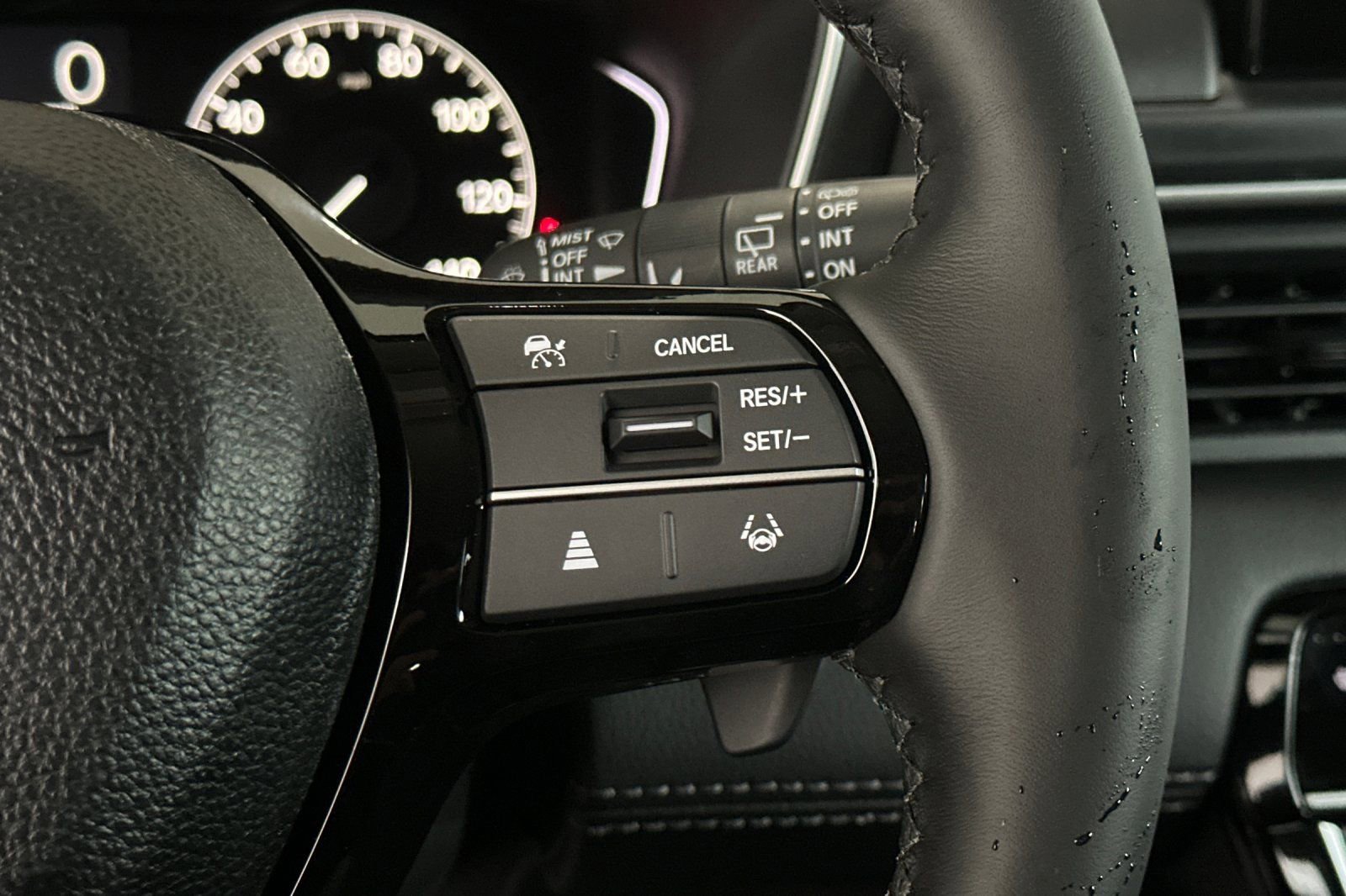 New 2025 Honda Pilot EX-L image 28