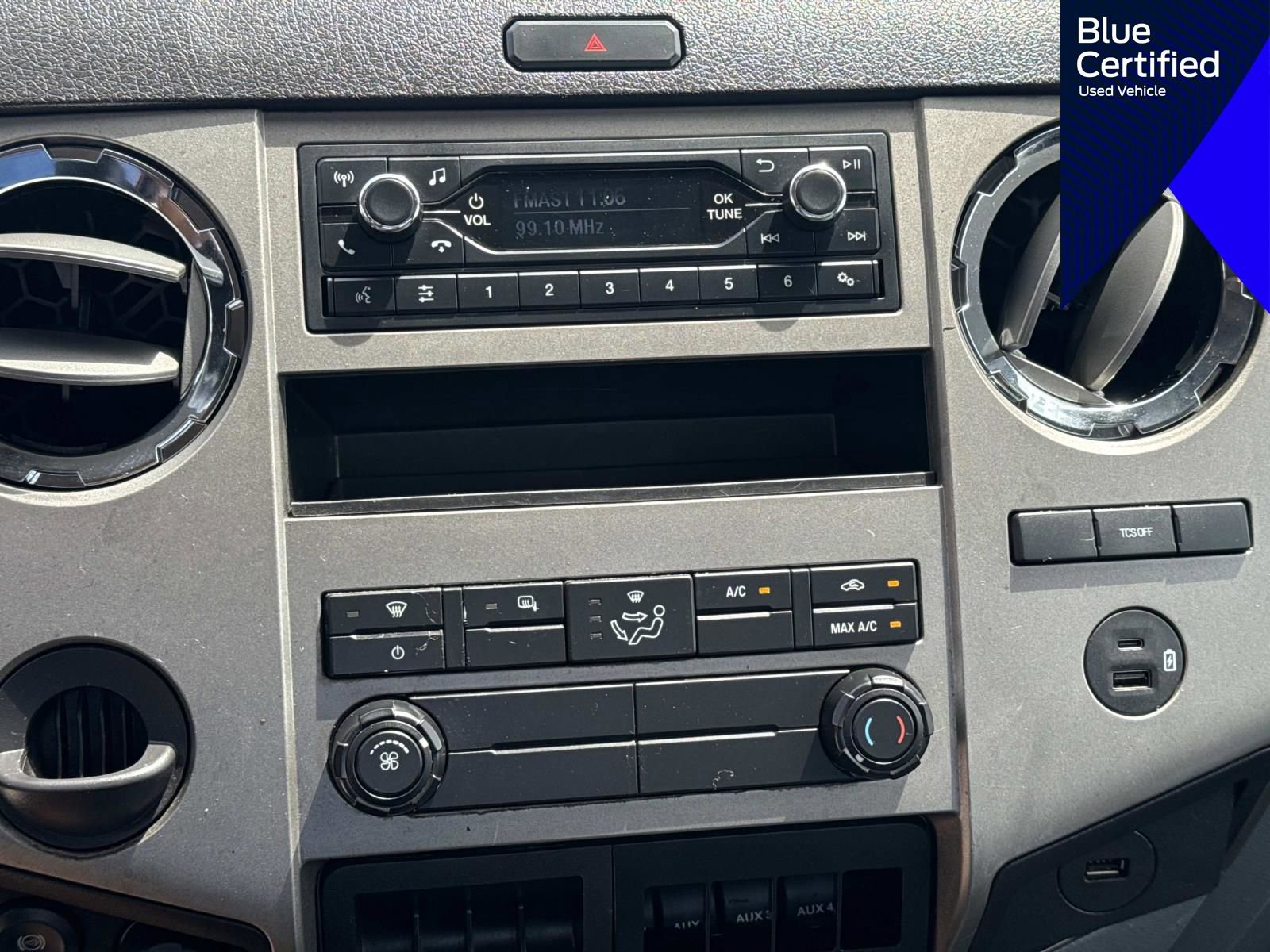 Certified 2022 Ford F650 2WD Regular Cab Super Duty image 32