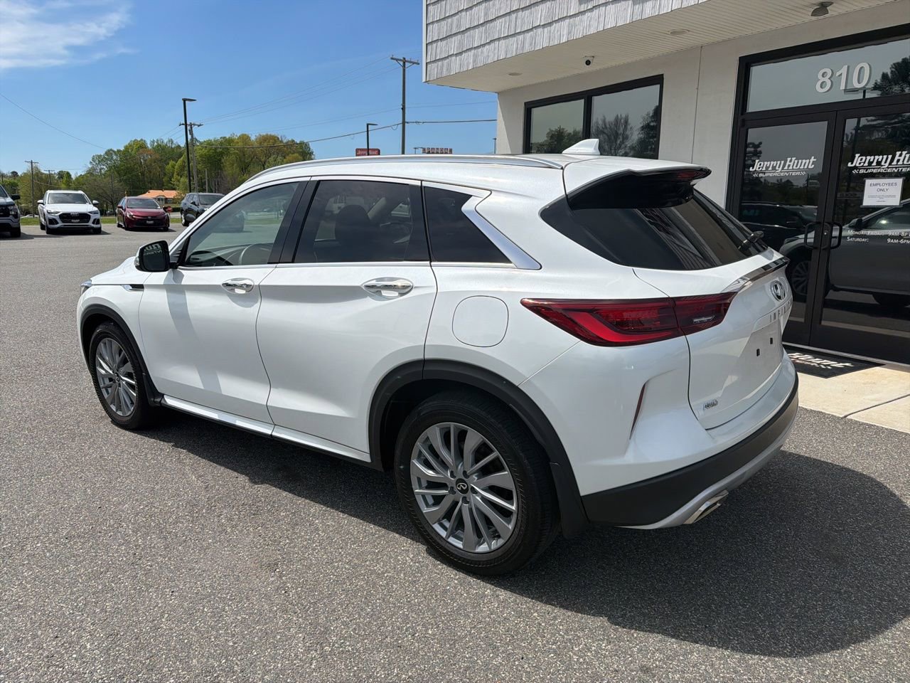 Used 2023 INFINITI QX50 Luxe image 6