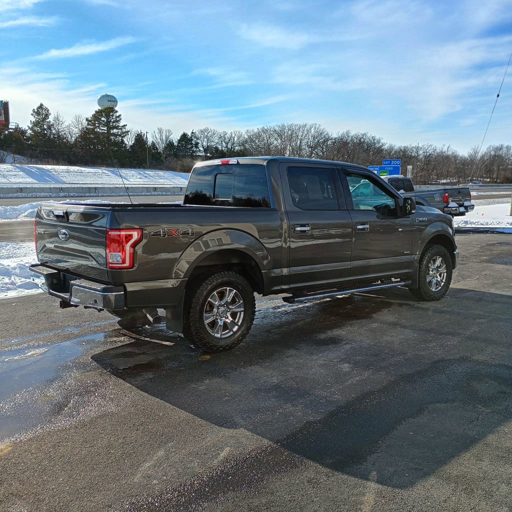 Used 2017 Ford F150 XLT w/ Equipment Group 302A Luxury AWD/4WD image 5