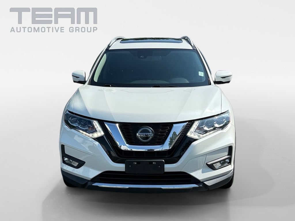 Used 2018 Nissan Rogue SL w/ Premium Package FWD image 2