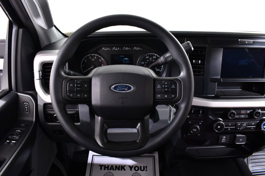 New 2026 Ford F350 XLT w/ FX4 Off-Road Package image 7