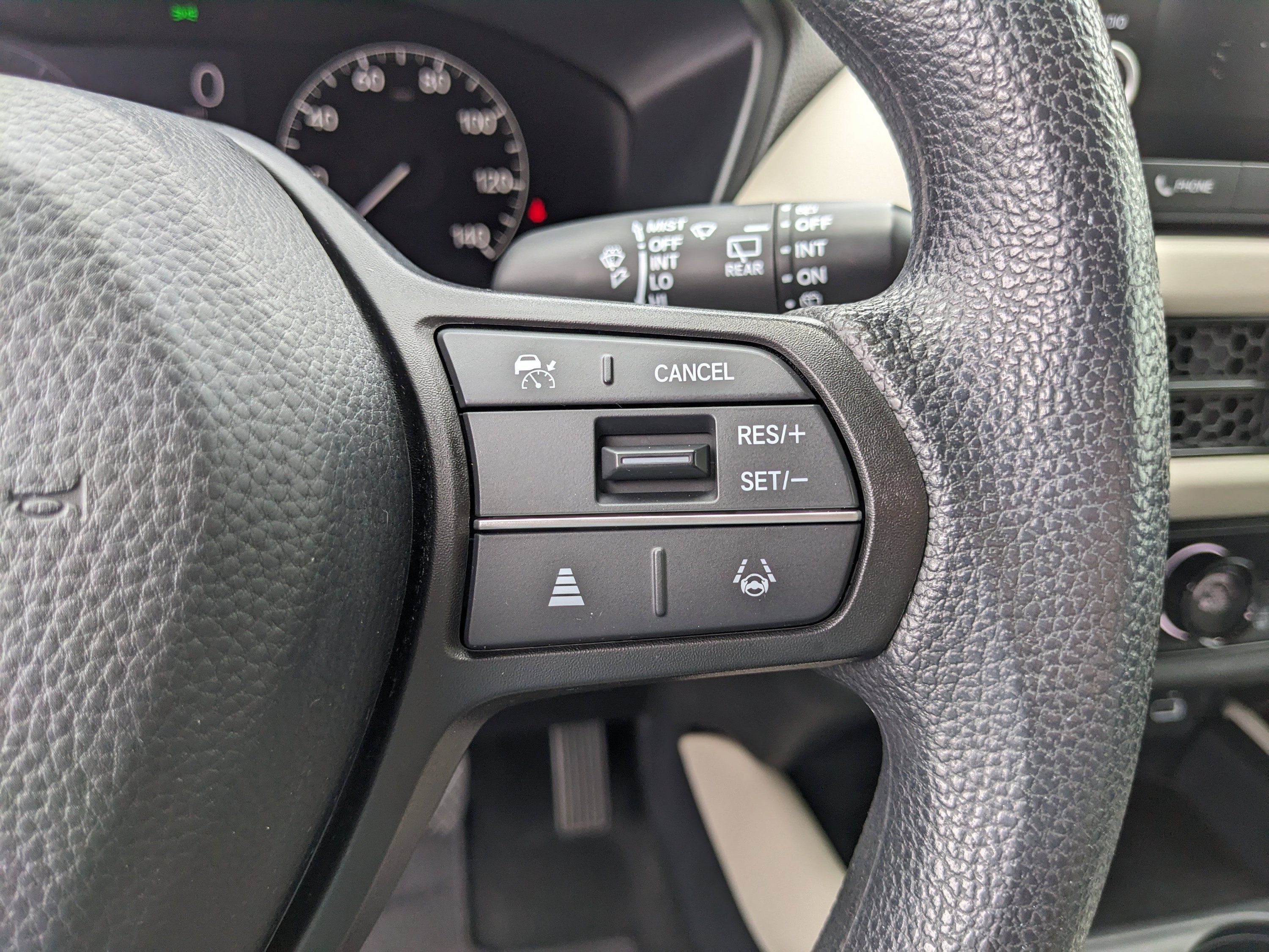 Used 2023 Honda HR-V LX image 34