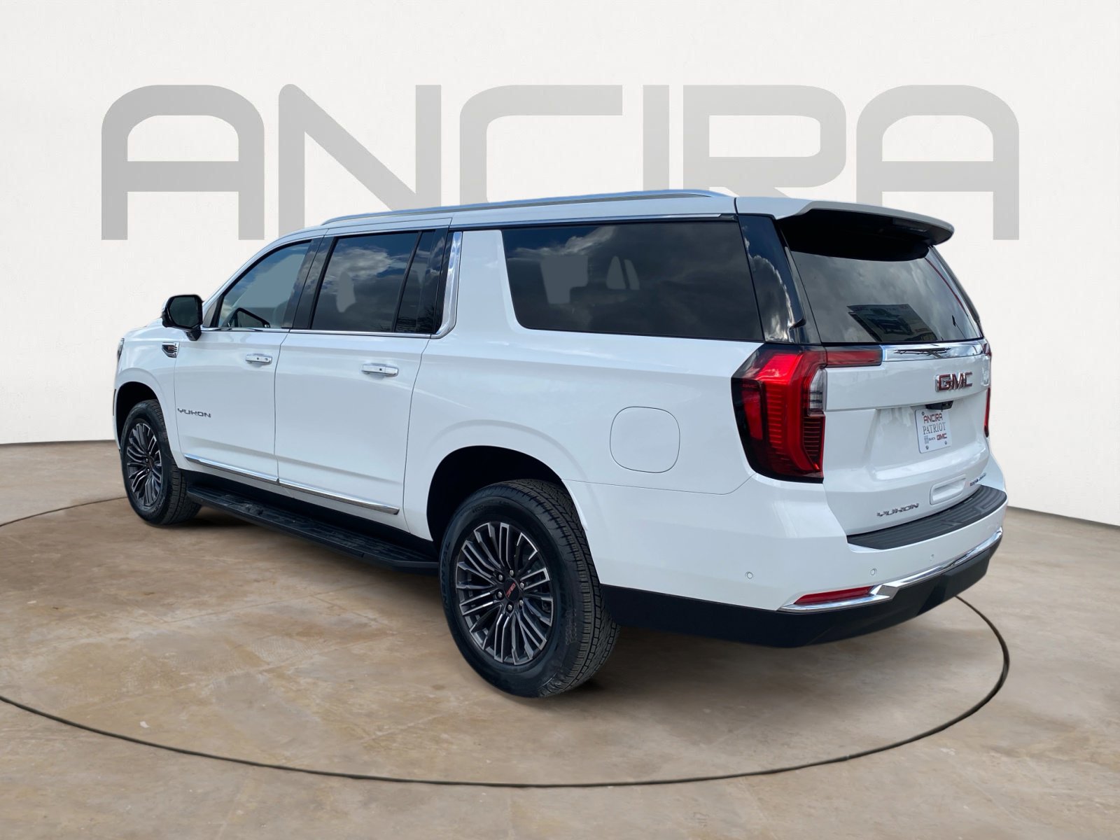 New 2026 GMC Yukon XL Elevation w/ Elevation Premium Package AWD/4WD image 8