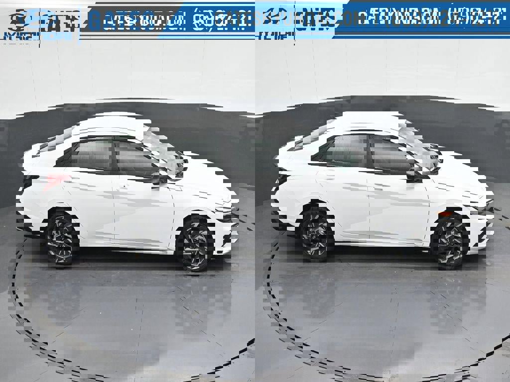 New 2025 Hyundai Elantra Sport image 48
