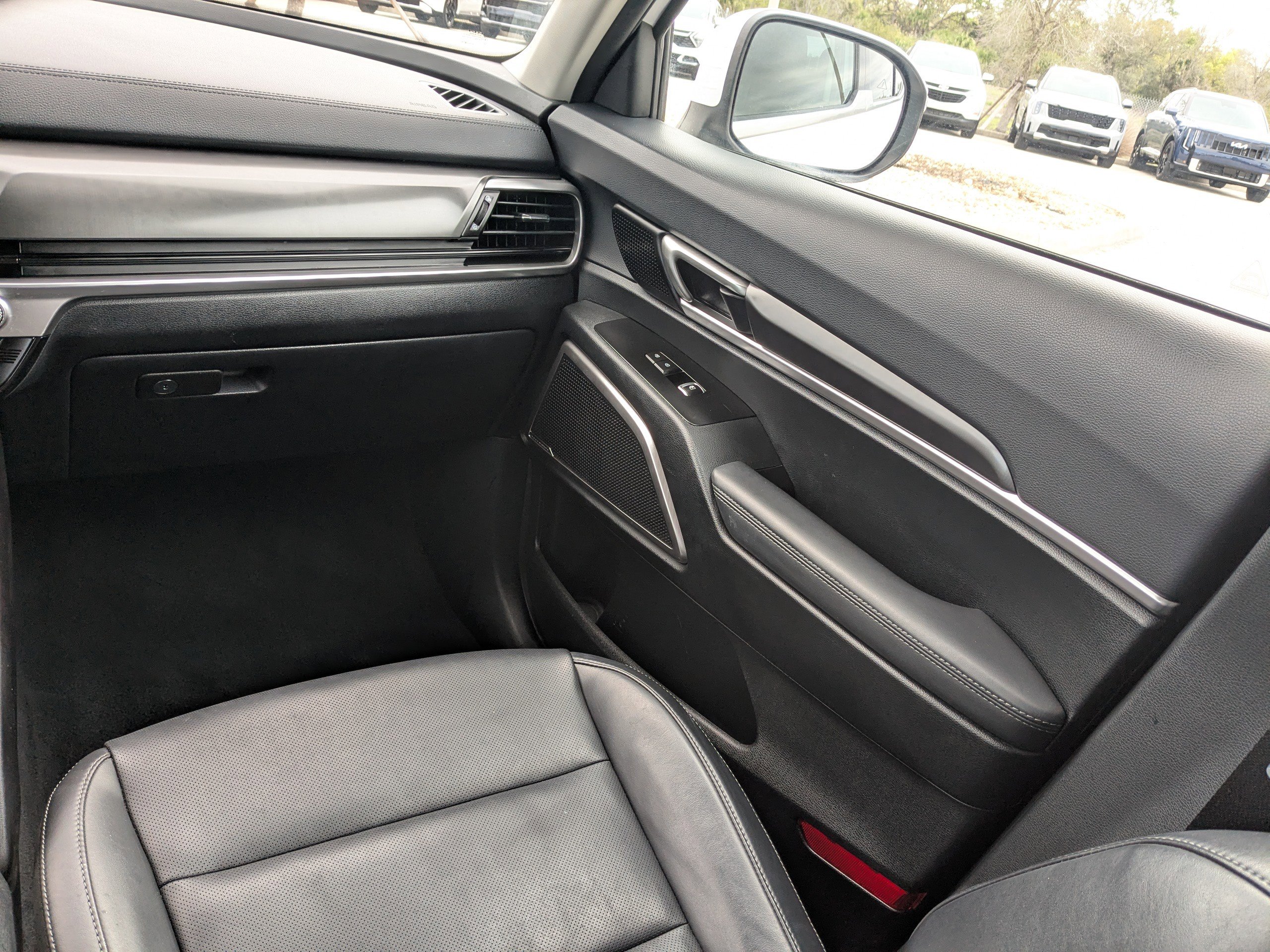 Certified 2025 Kia Telluride S image 22