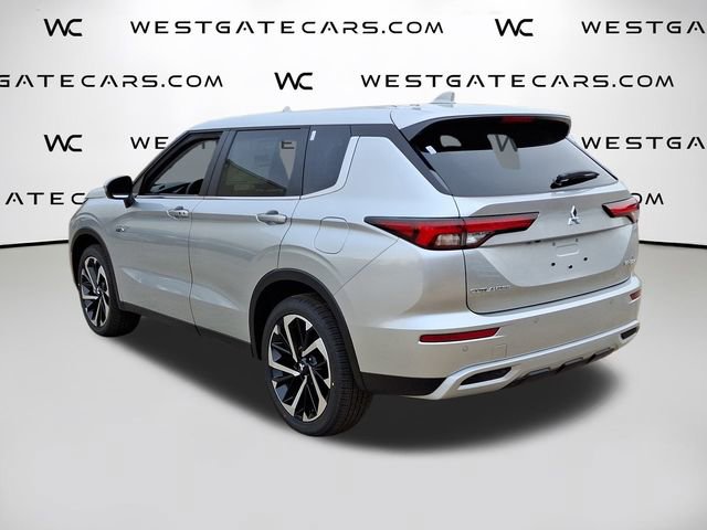 New 2025 Mitsubishi Outlander SE image 4