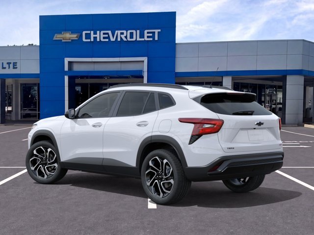 New 2026 Chevrolet Trax RS w/ Driver Confidence Package FWD image 3