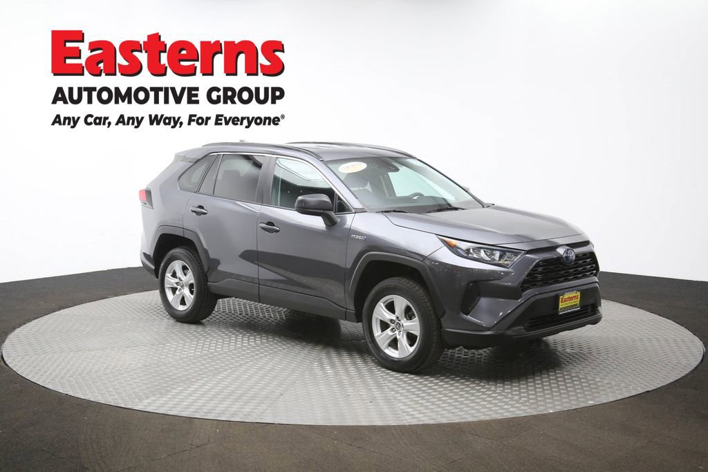 Used 2021 Toyota RAV4 LE image 48