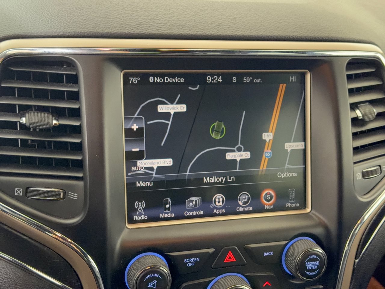 Used 2015 Jeep Grand Cherokee Limited RWD image 26