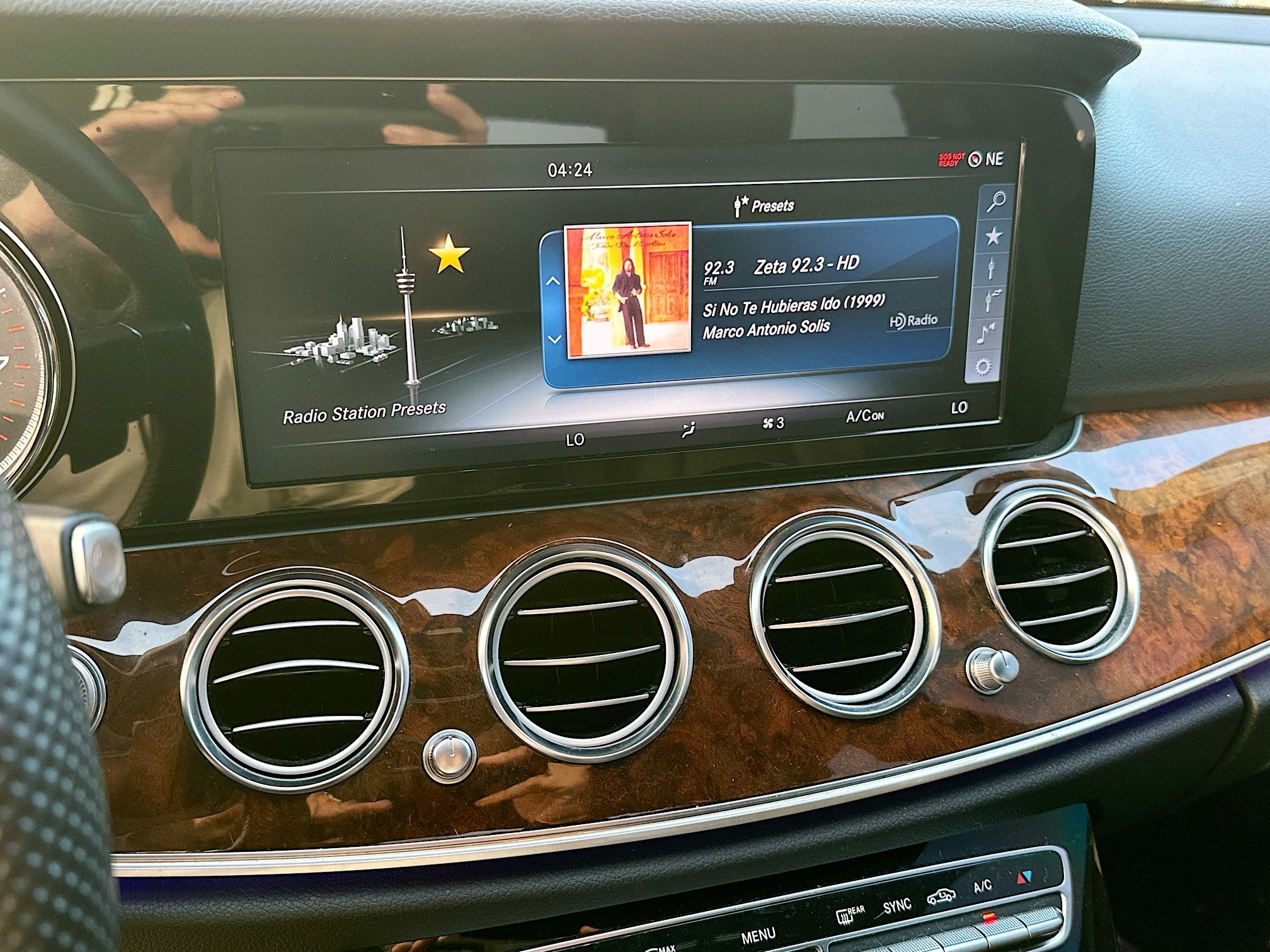 Used 2017 Mercedes-Benz E 300 image 13