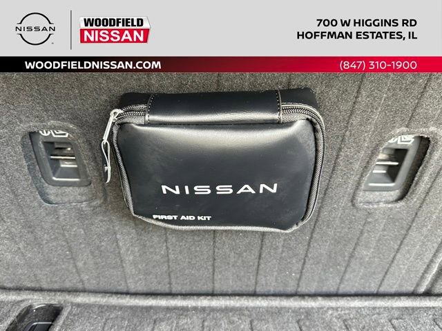 Certified 2025 Nissan Murano SL w/ Cargo Package AWD/4WD image 19