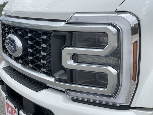 New 2026 Ford F450 Platinum w/ FX4 Off-Road Package image 7