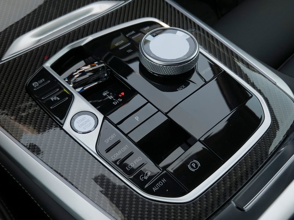 New 2026 BMW X5 M60i AWD/4WD image 11