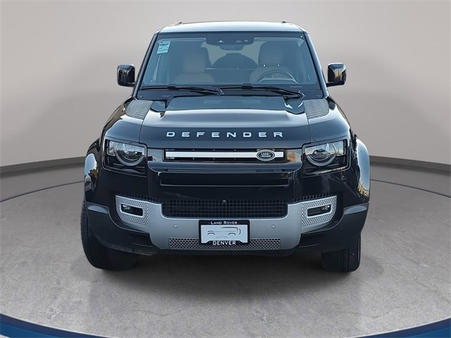 Used 2025 Land Rover Defender 110 S image 3