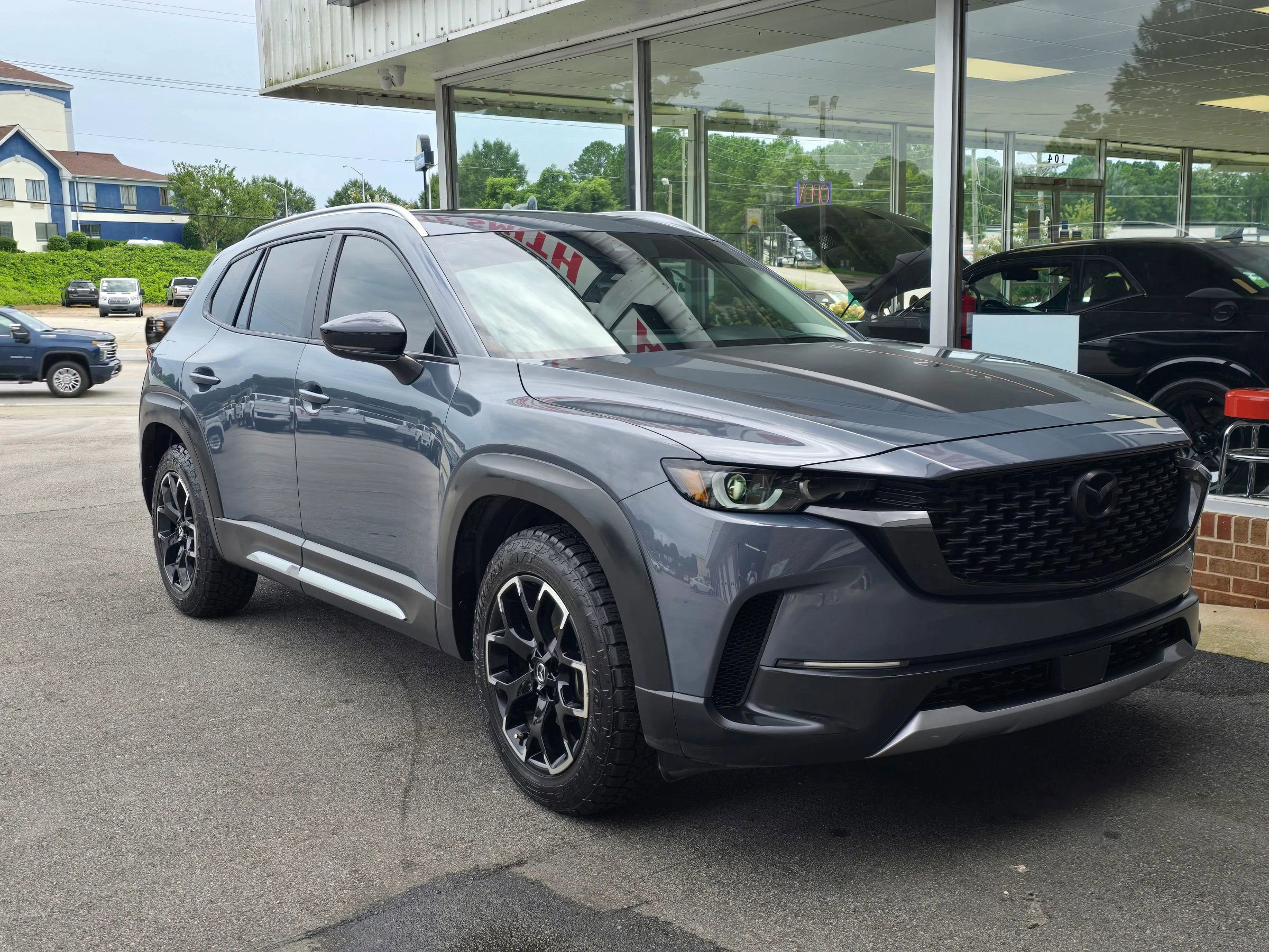 Used 2023 MAZDA CX-50 Meridian Edition w/ Cargo Package image 7